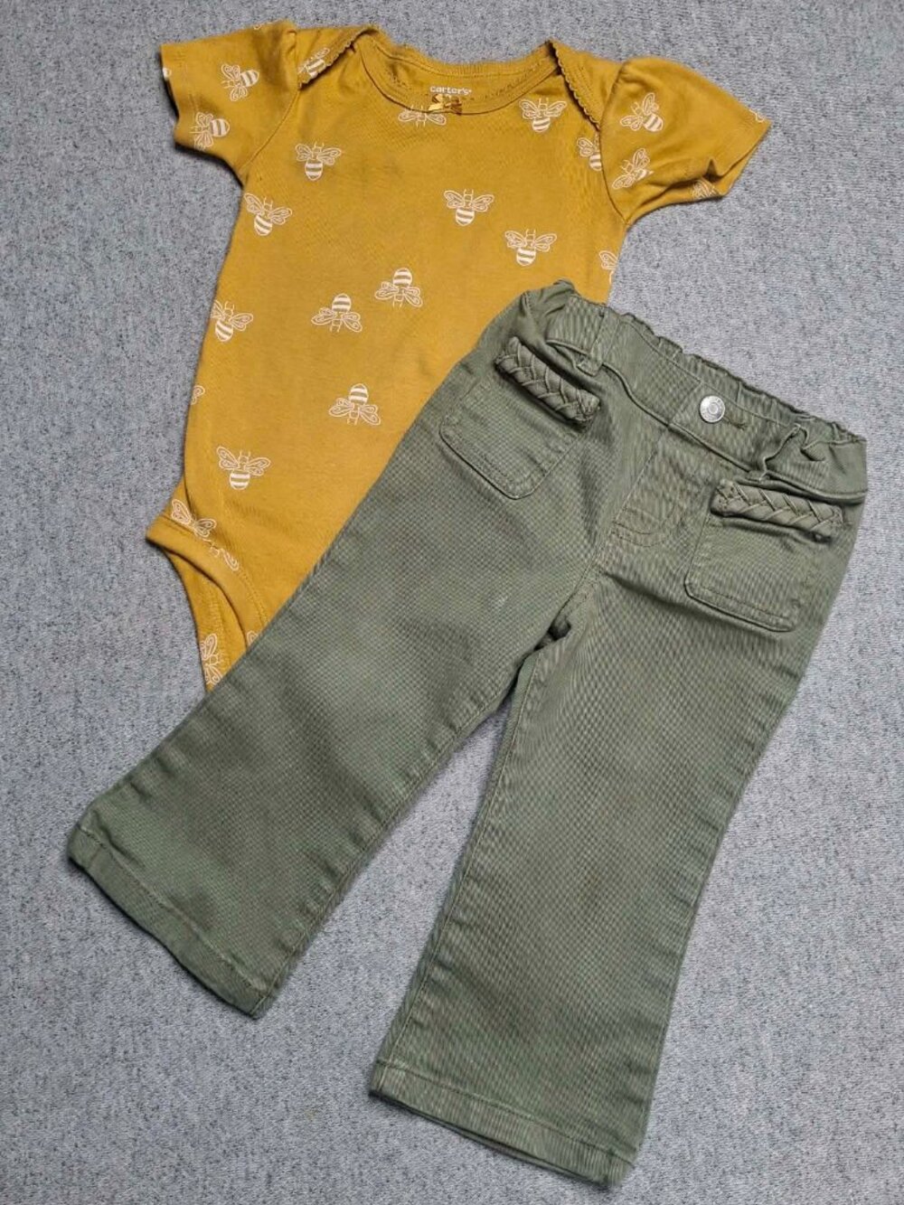 Carter’s OshKosh B’gosh Baby Girl Outfit Set 18M Mustard Olive Flare PantsBaby